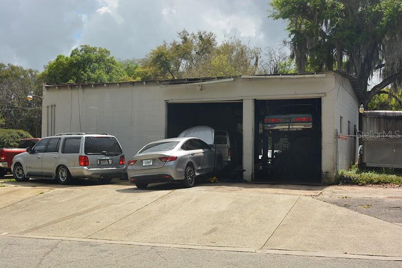 800 S ADELLE AVE, DELAND, FL — photo 8
