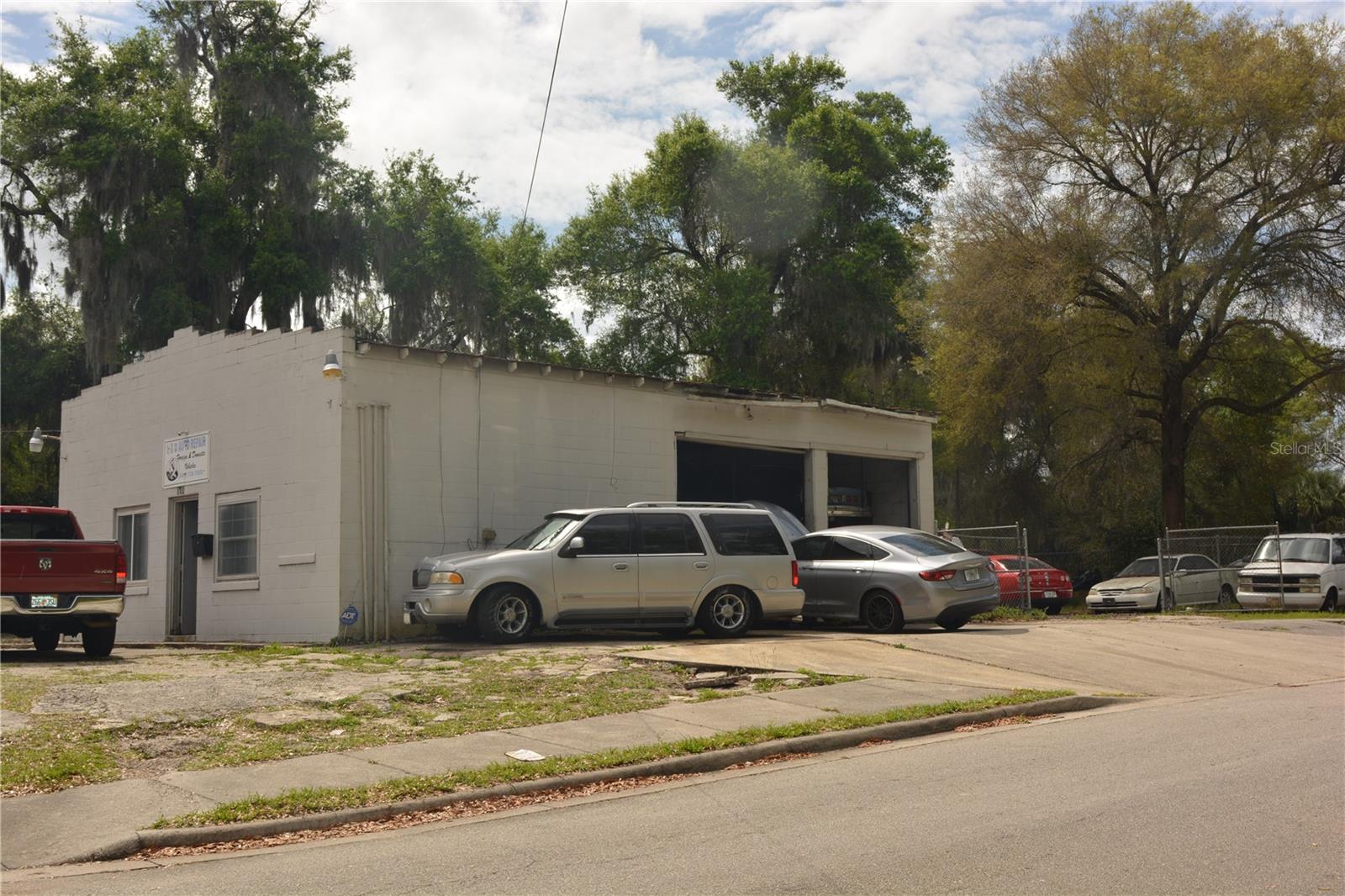 800 S ADELLE AVE, DELAND, FL — photo 10