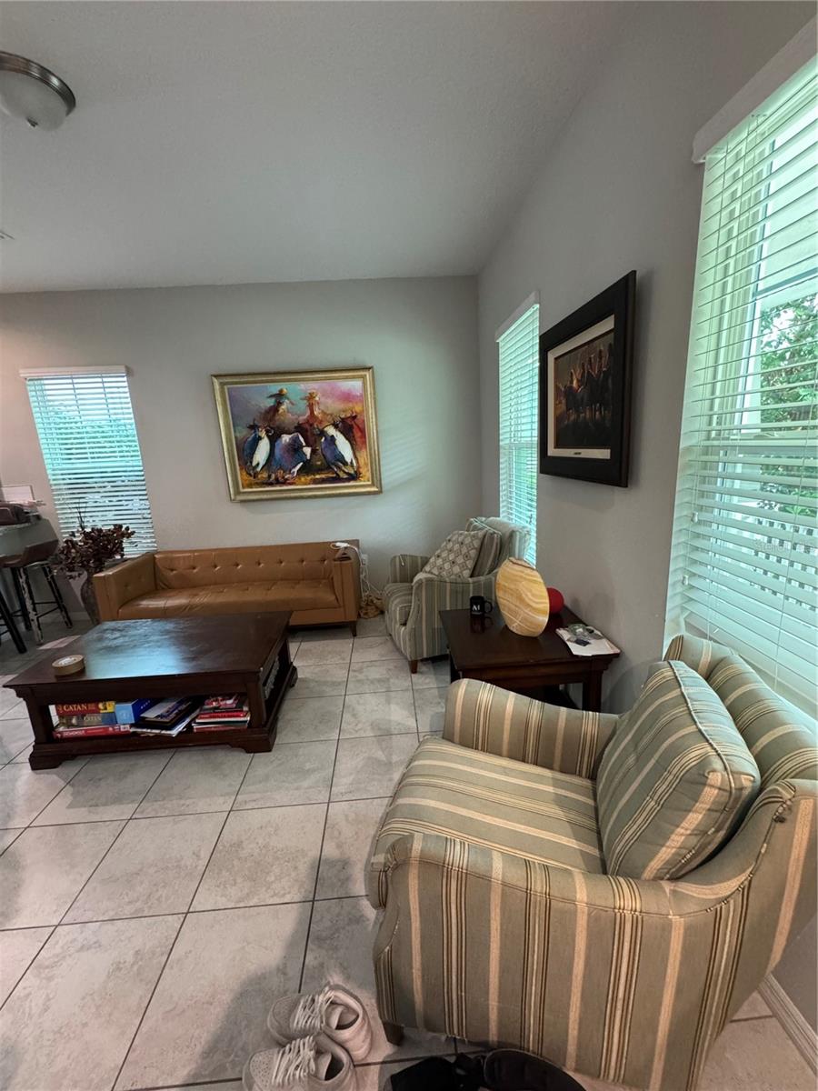 9338 TYRELLA PINE TRL, WINTER GARDEN, FL — photo 4