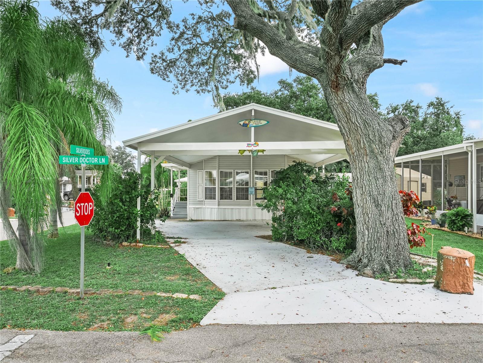 37 SILVER DOCTOR LN, LAKE WALES, FL