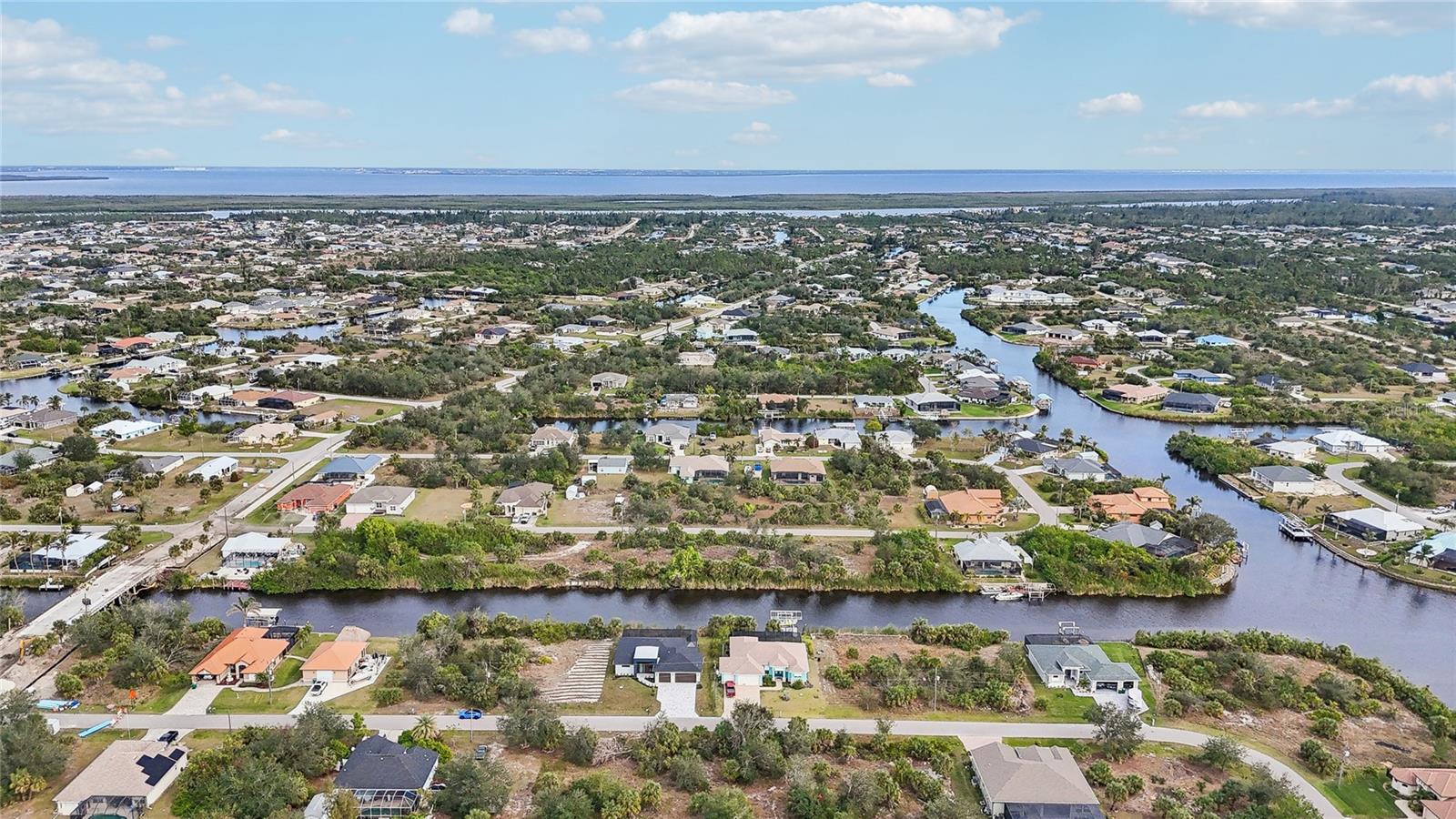9516 PRESIDENT CIR, PORT CHARLOTTE, FL — photo 51