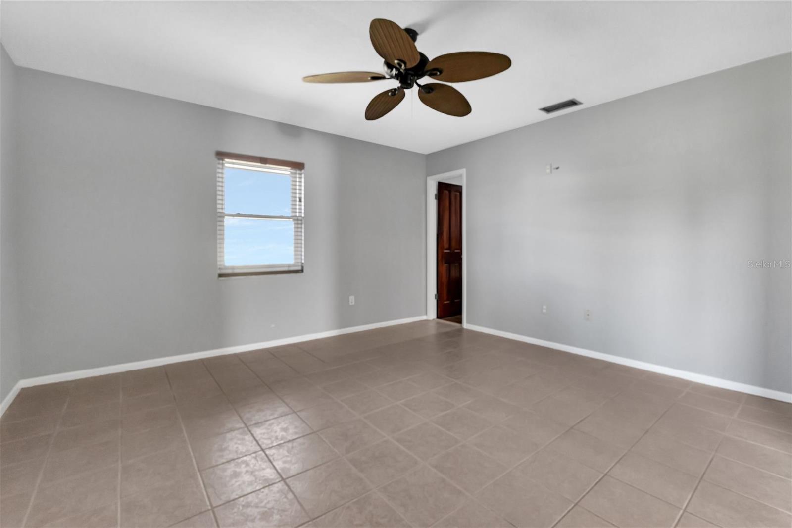 155 MORGAN LN SE, PORT CHARLOTTE, FL — photo 14