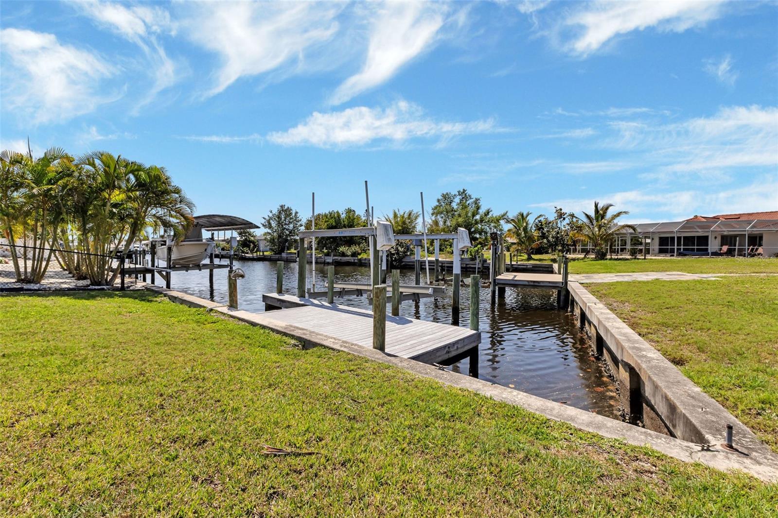 155 MORGAN LN SE, PORT CHARLOTTE, FL — photo 32