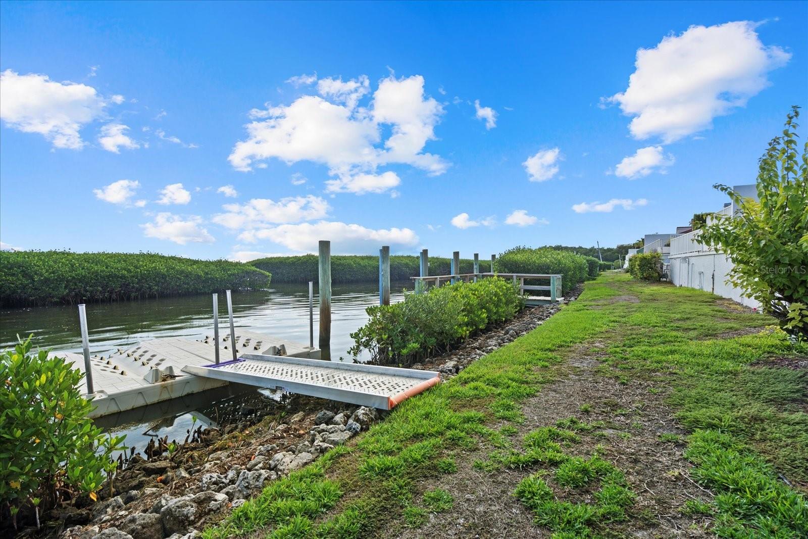 2254 HARBOUR COURT DR, LONGBOAT KEY, FL — photo 11