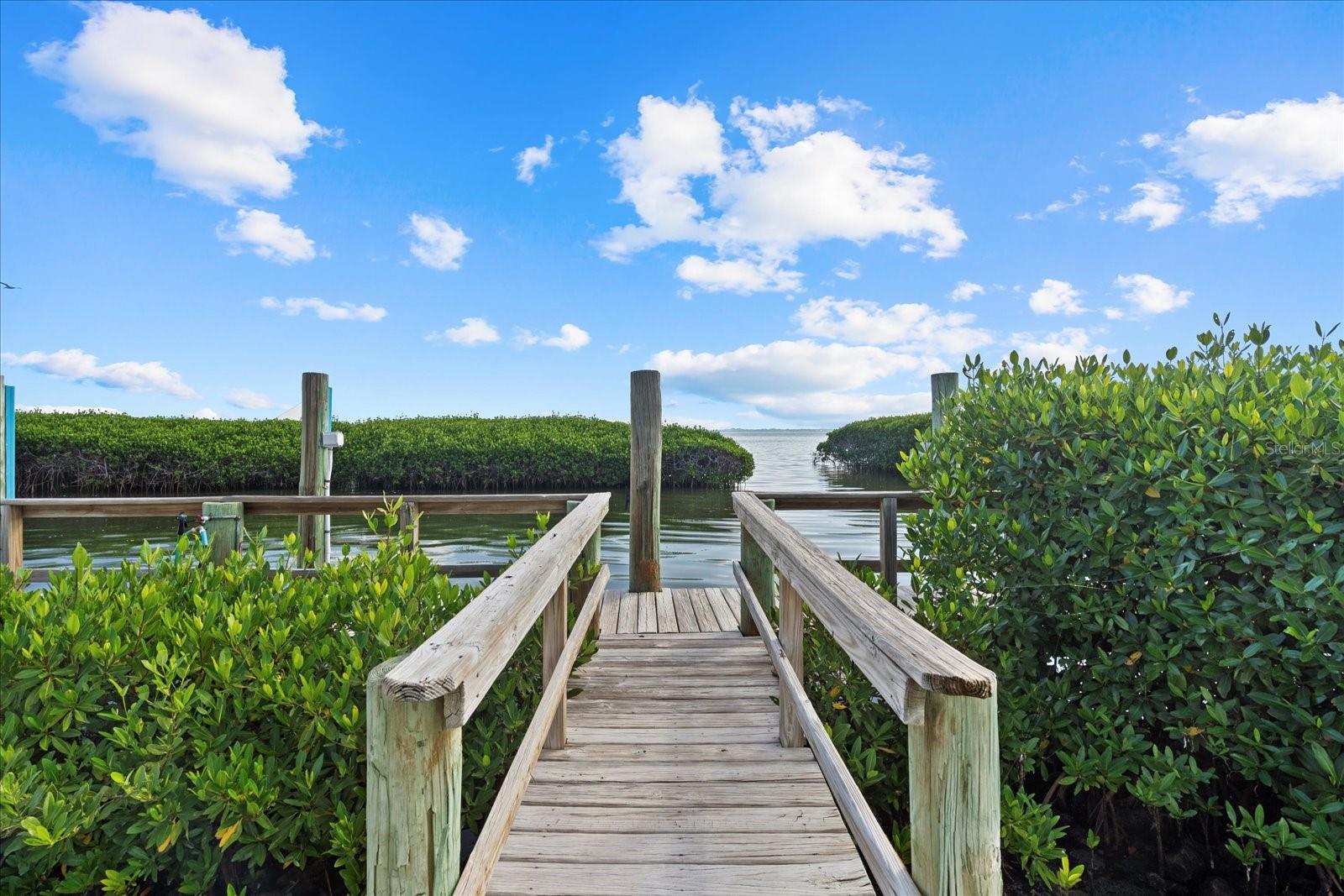 2254 HARBOUR COURT DR, LONGBOAT KEY, FL — photo 13