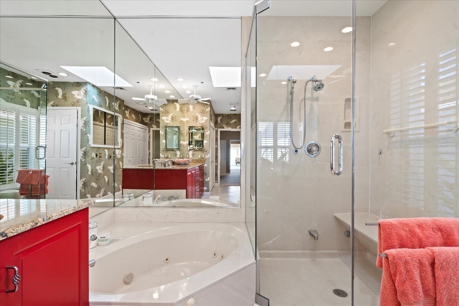 2254 HARBOUR COURT DR, LONGBOAT KEY, FL — photo 48