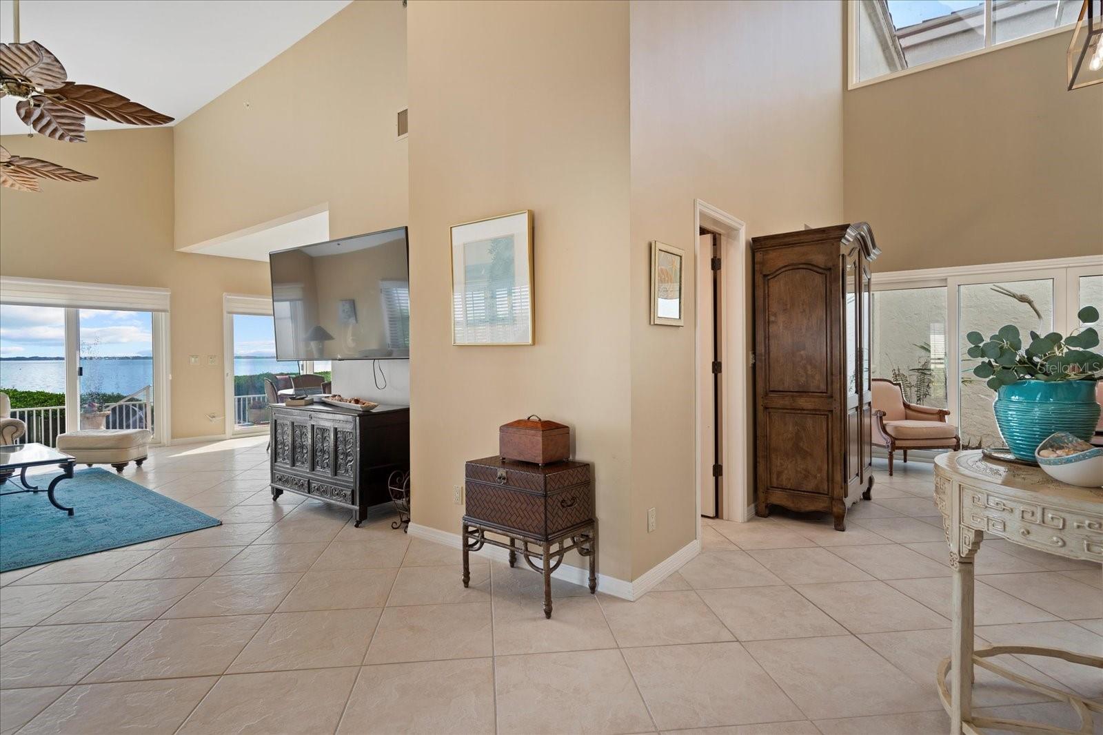 2254 HARBOUR COURT DR, LONGBOAT KEY, FL — photo 55