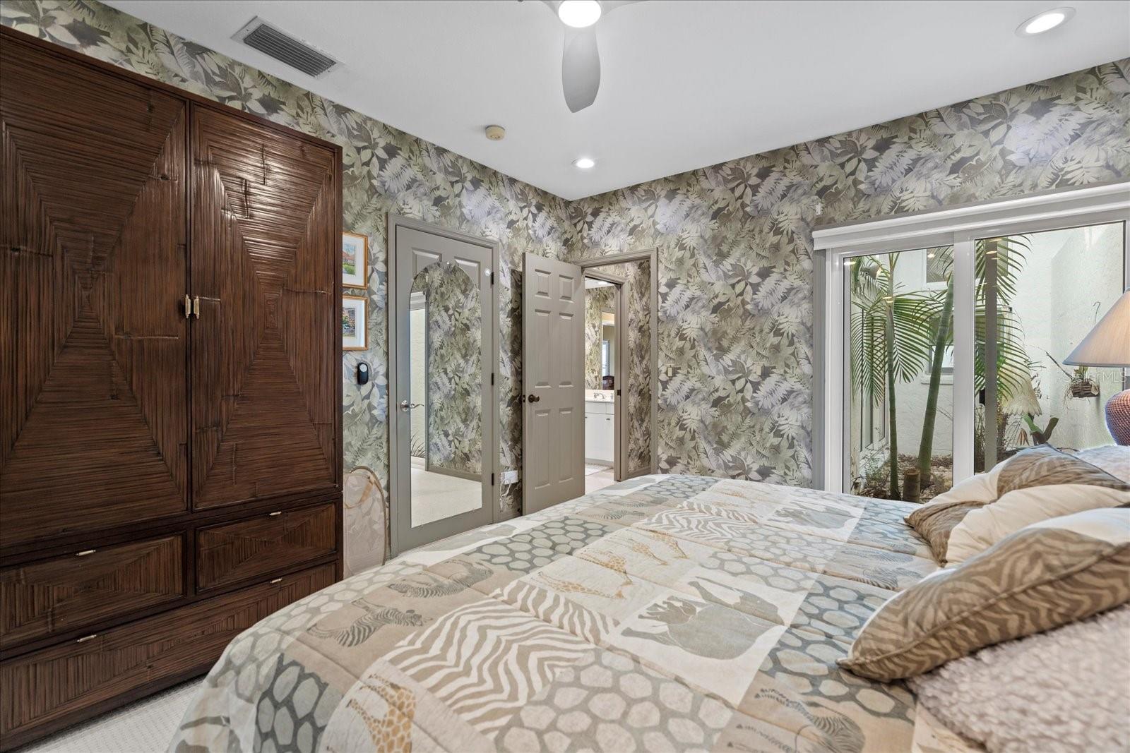 2254 HARBOUR COURT DR, LONGBOAT KEY, FL — photo 94