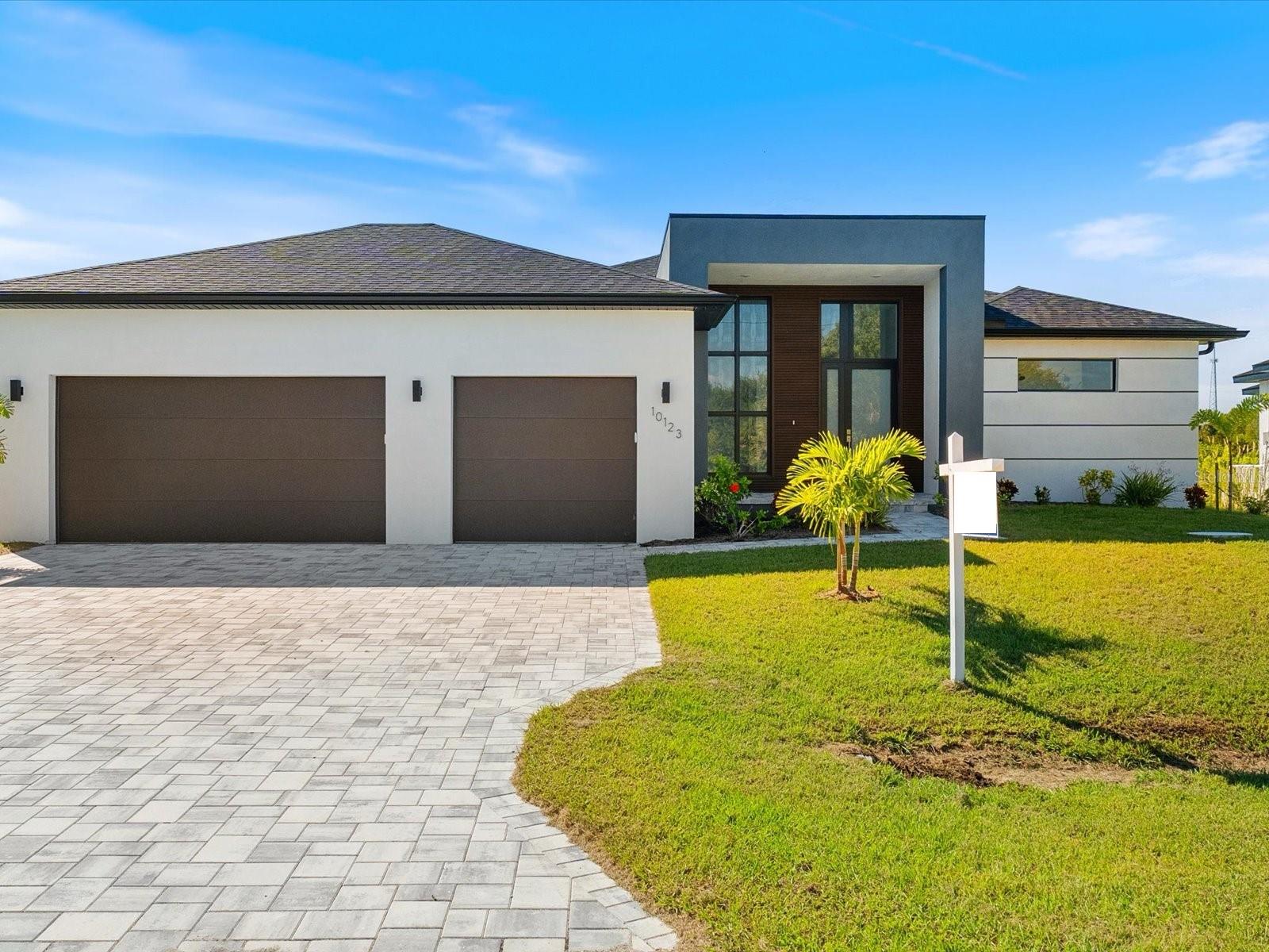 10123 BOYLSTON ST, PORT CHARLOTTE, FL — photo 45