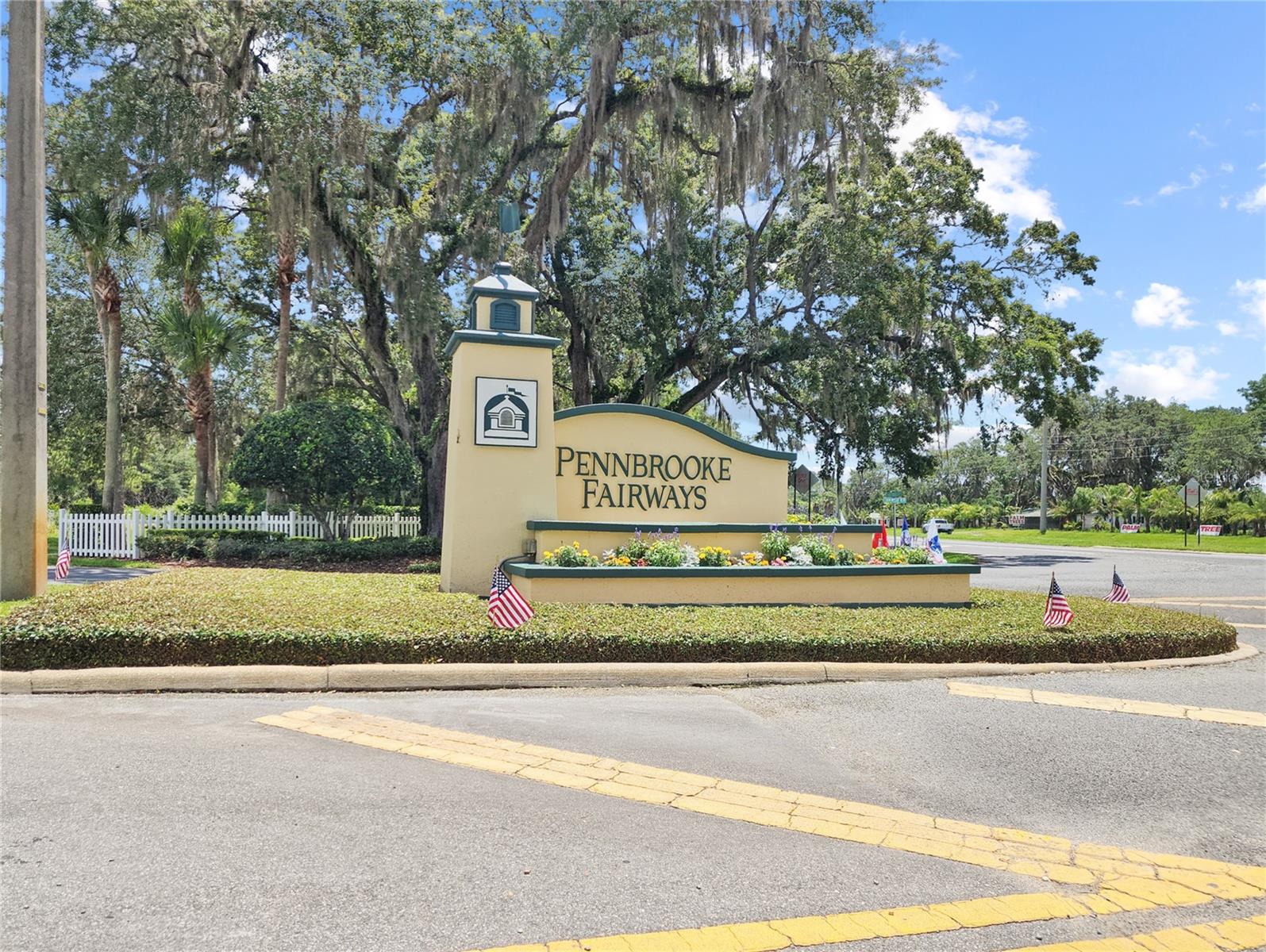 615 NE COTTAGE PARK LN, LEESBURG, FL — photo 10
