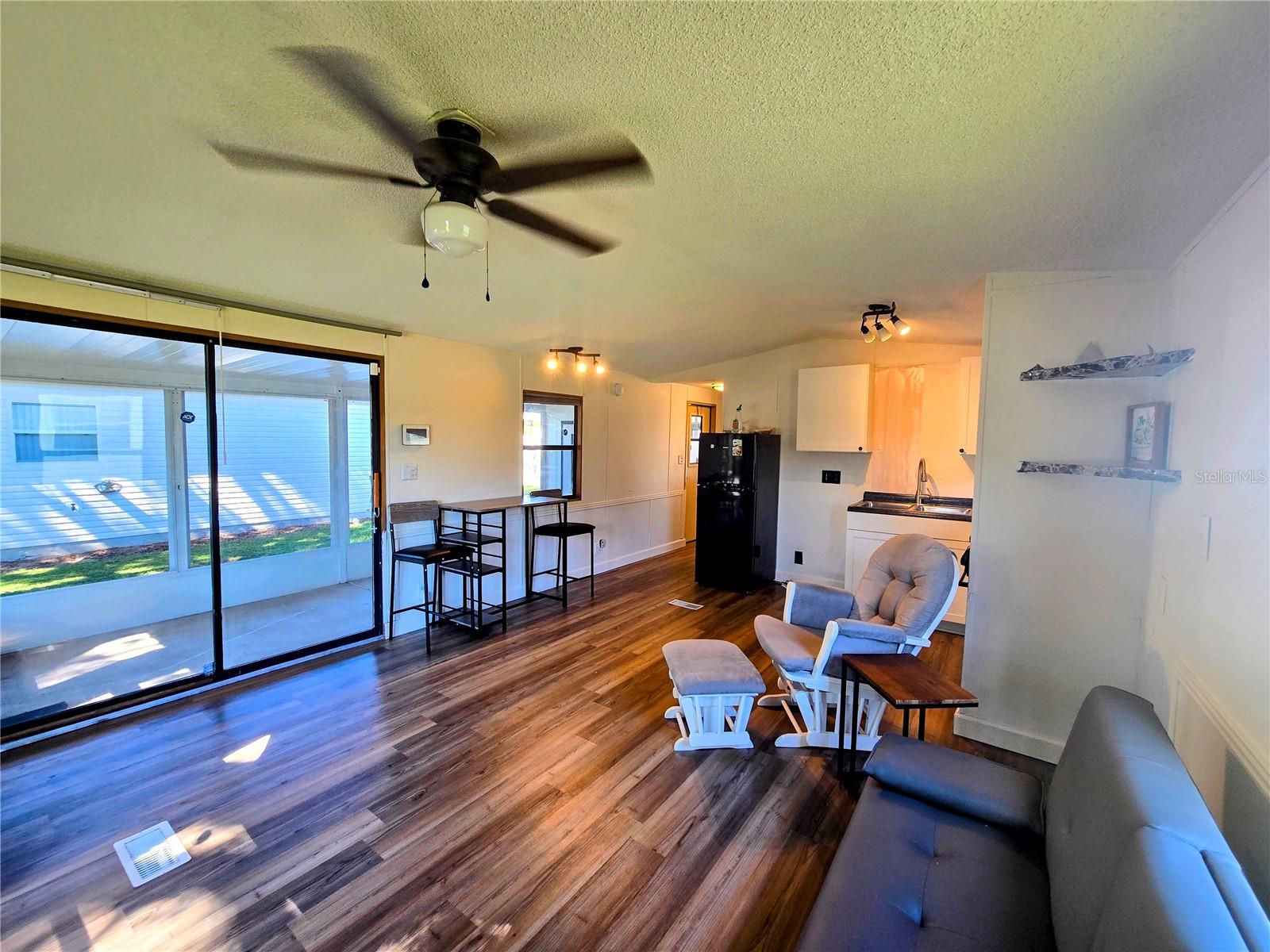 615 NE COTTAGE PARK LN, LEESBURG, FL — photo 18