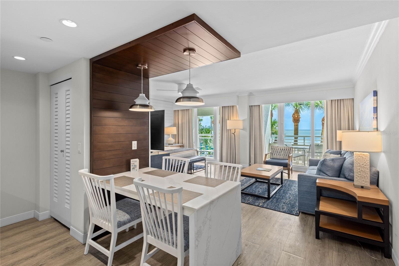 230 SANDS POINT RD #3205, LONGBOAT KEY, FL — photo 4