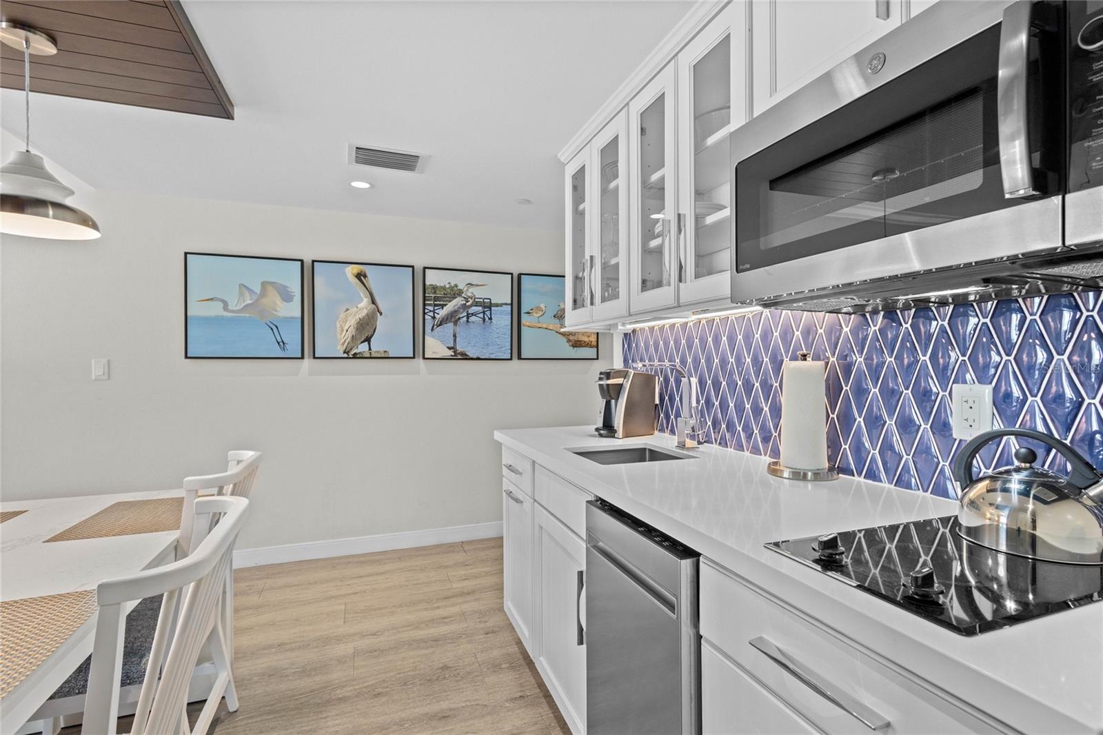 230 SANDS POINT RD #3205, LONGBOAT KEY, FL — photo 15