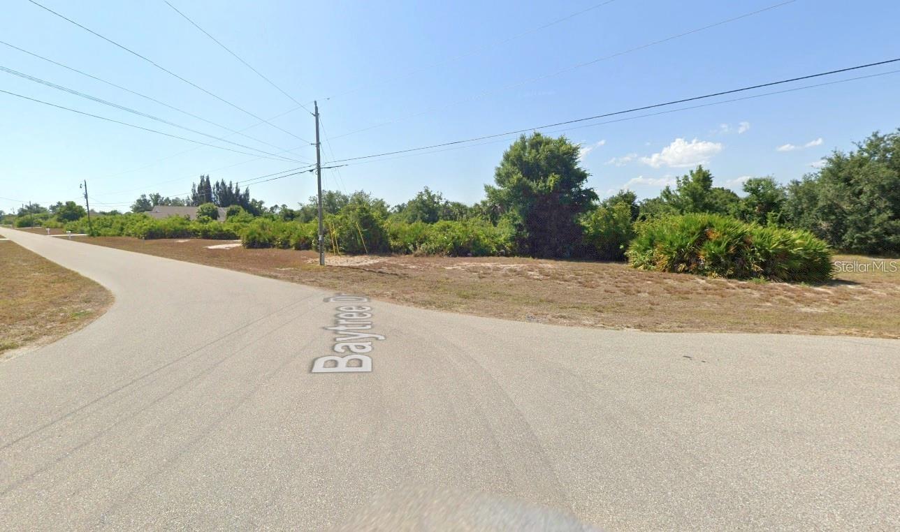 320 BAYTREE DR, ROTONDA WEST, FL — photo 2