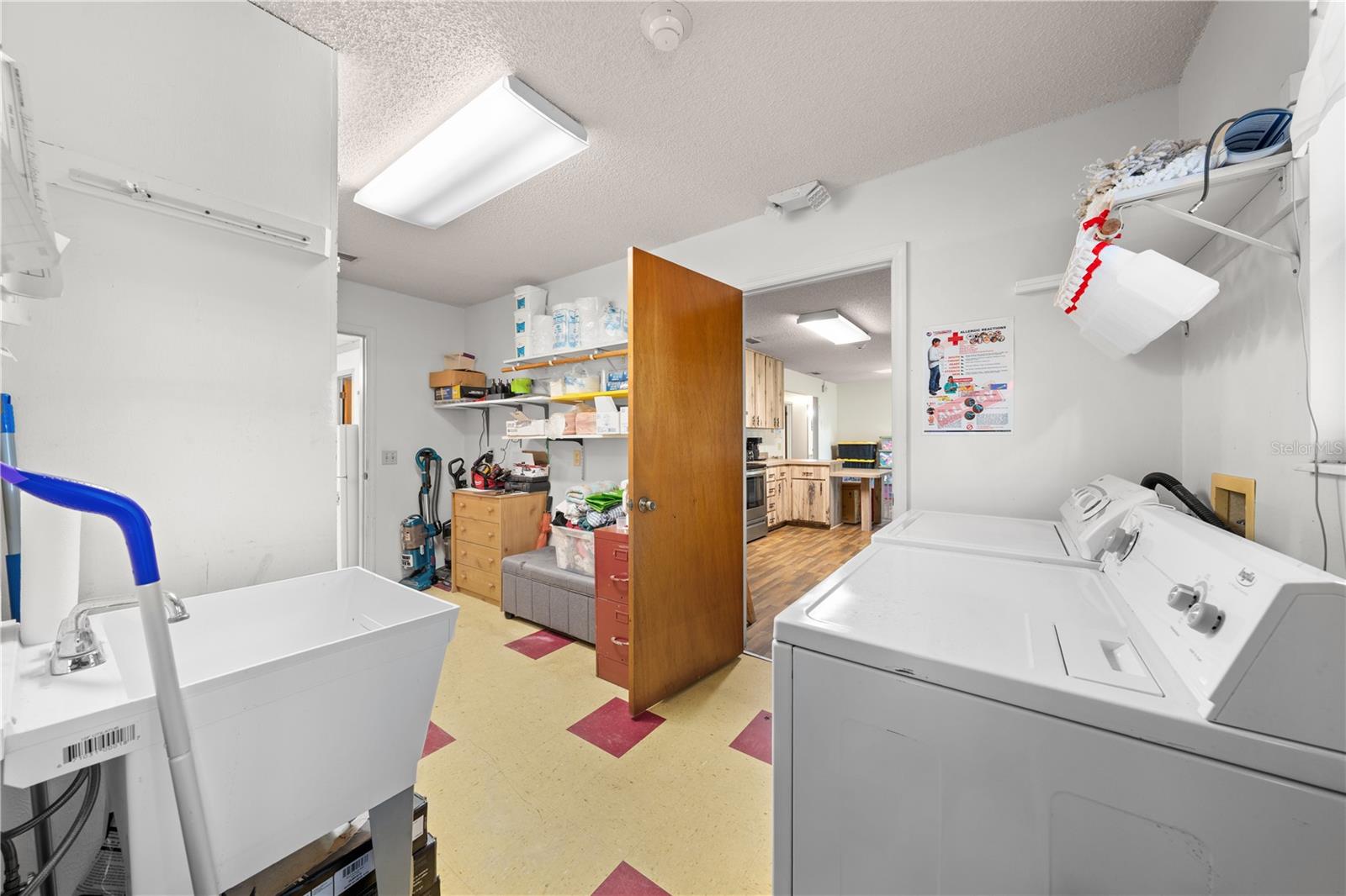 102 S HIGHLAND ST, BUSHNELL, FL — photo 36