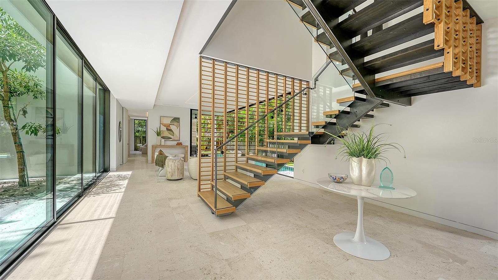 1642 BAHIA VISTA ST, SARASOTA, FL — photo 32