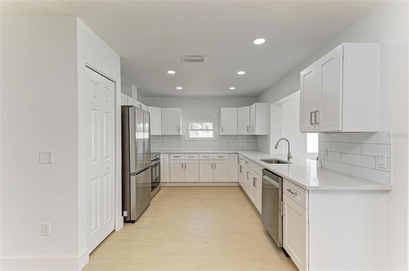 4412 DOLPHIN LN, PALMETTO, FL — photo 12