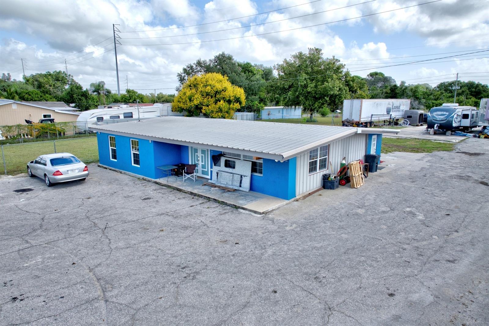 1087 MEMORIAL DR, AVON PARK, FL — photo 13