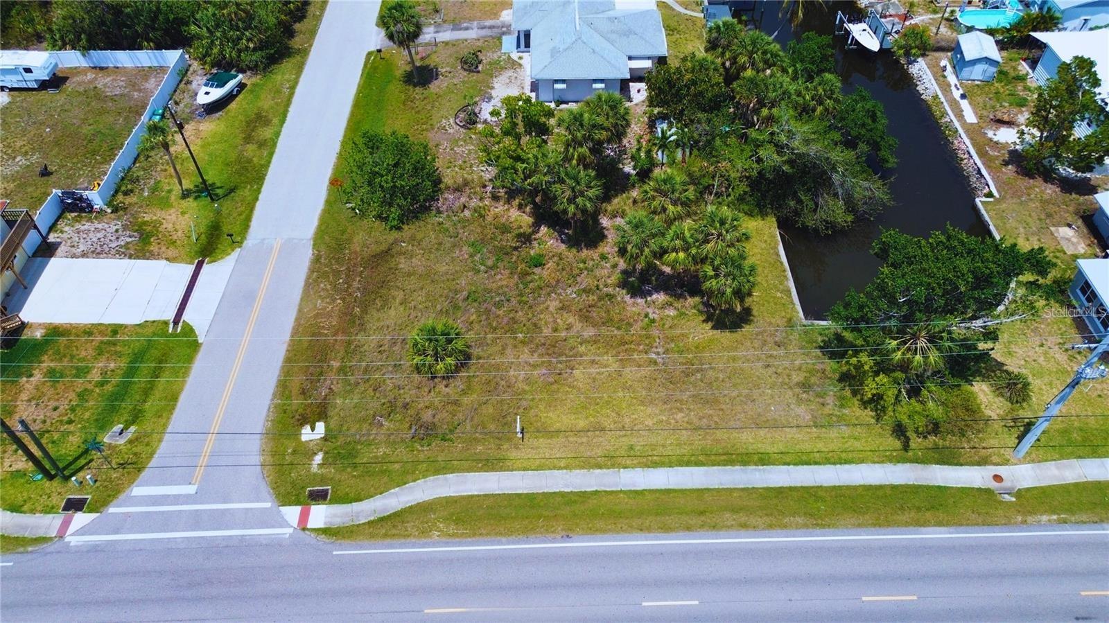 3128 BANYAN WAY, PUNTA GORDA, FL