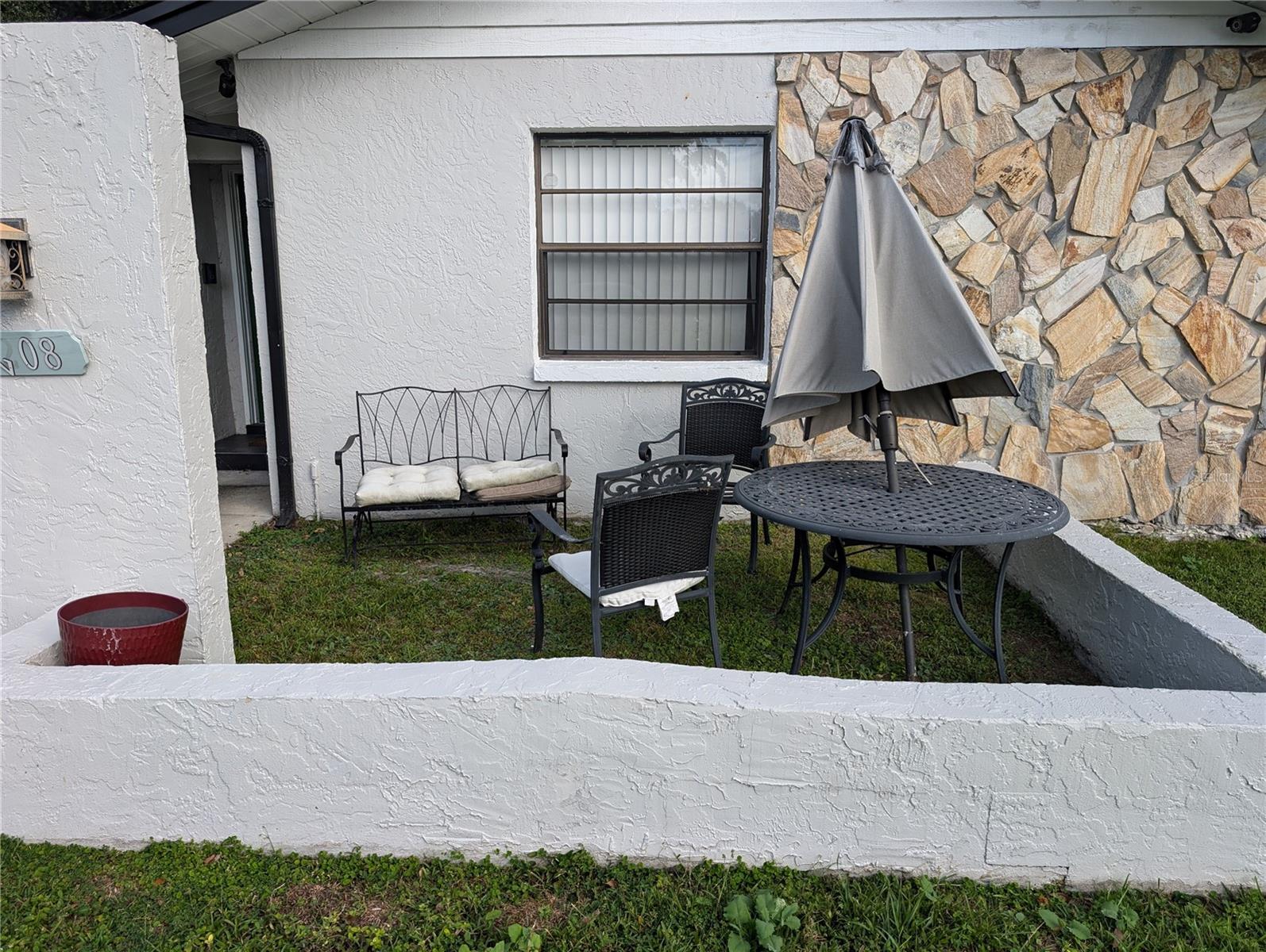 4208 SUMMERDALE DR, TAMPA, FL — photo 3