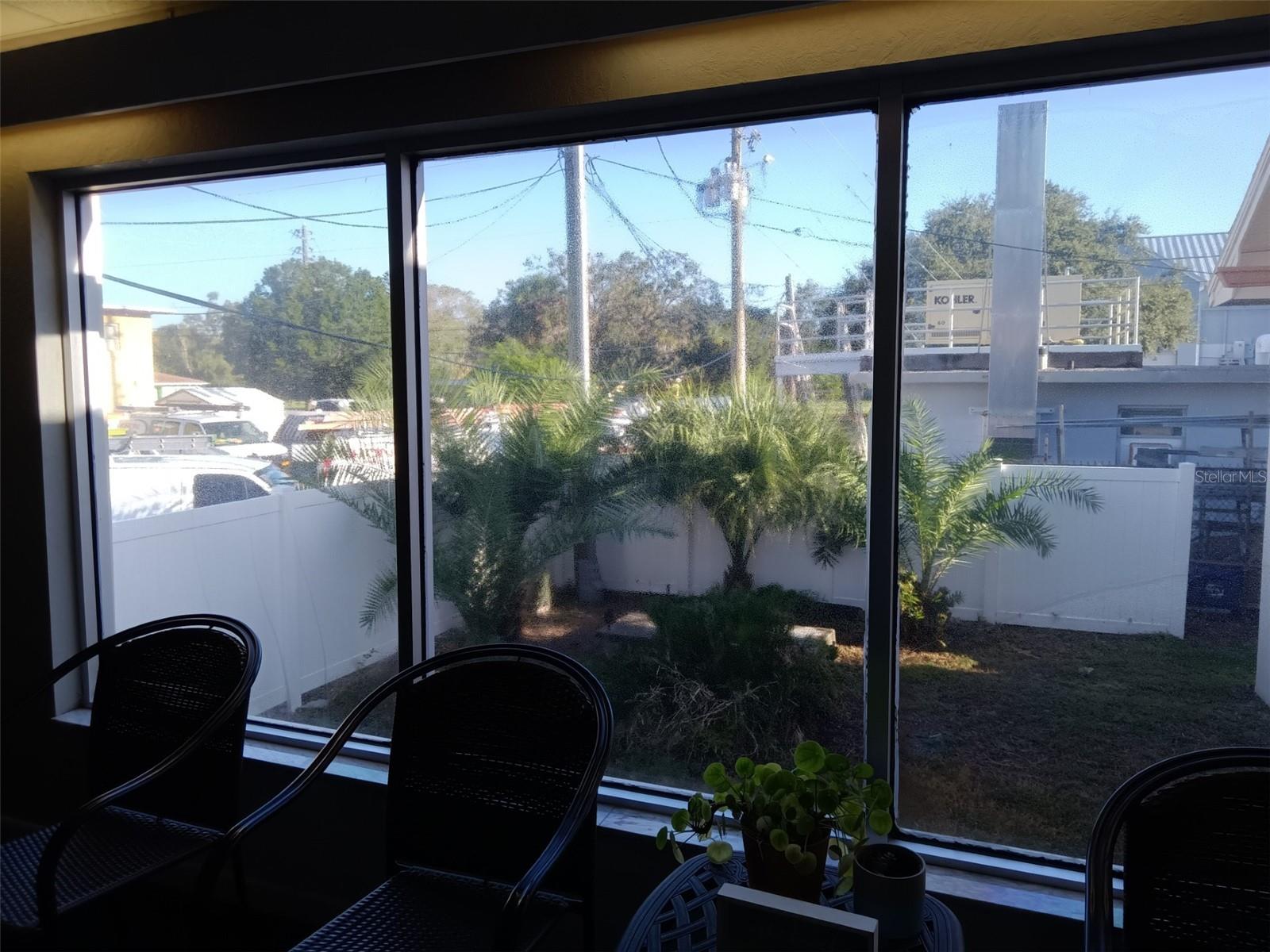 6967 SUNSET DR S, ST PETERSBURG, FL — photo 11