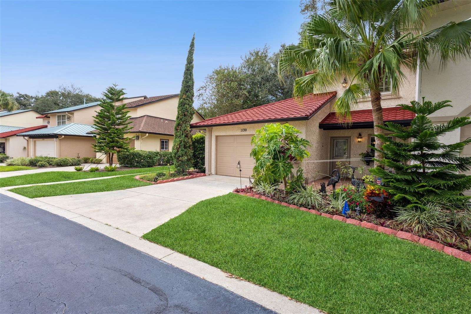 1130 AVENIDA DE LAS CASAS, LADY LAKE, FL — photo 5