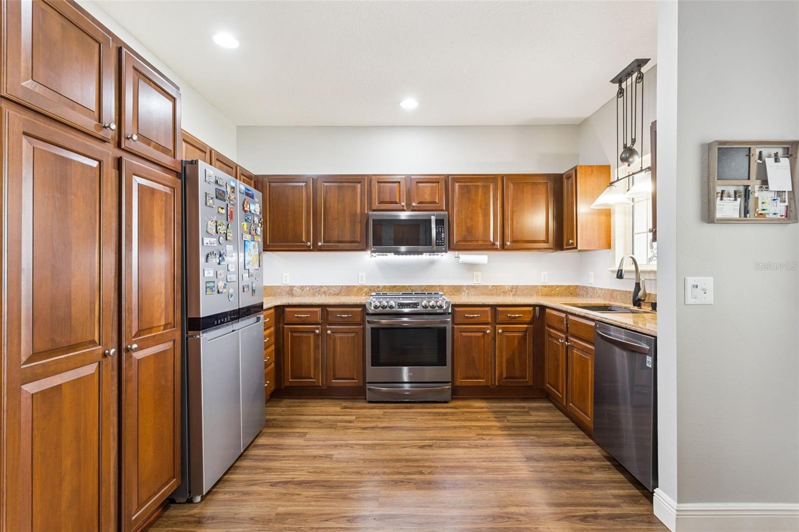 1130 AVENIDA DE LAS CASAS, LADY LAKE, FL — photo 12