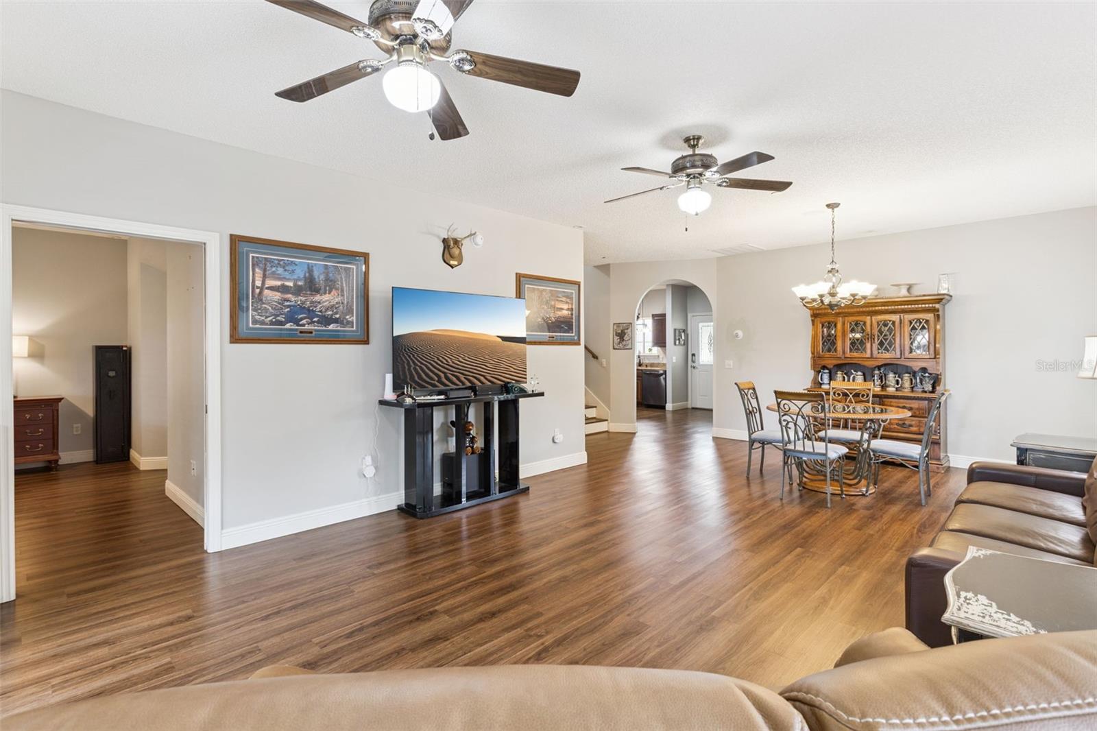 1130 AVENIDA DE LAS CASAS, LADY LAKE, FL — photo 31