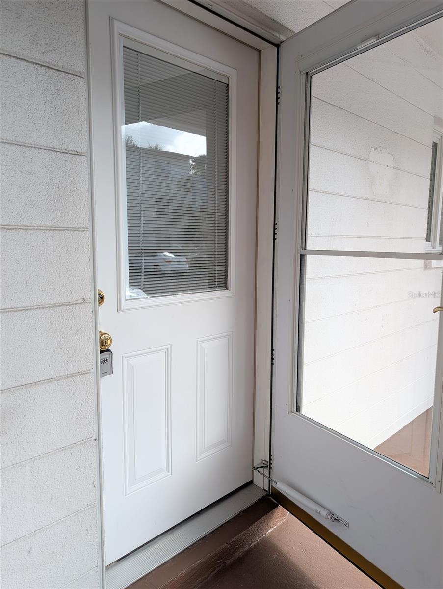 2303 SUNSET DR #H7, BRADENTON, FL — photo 2