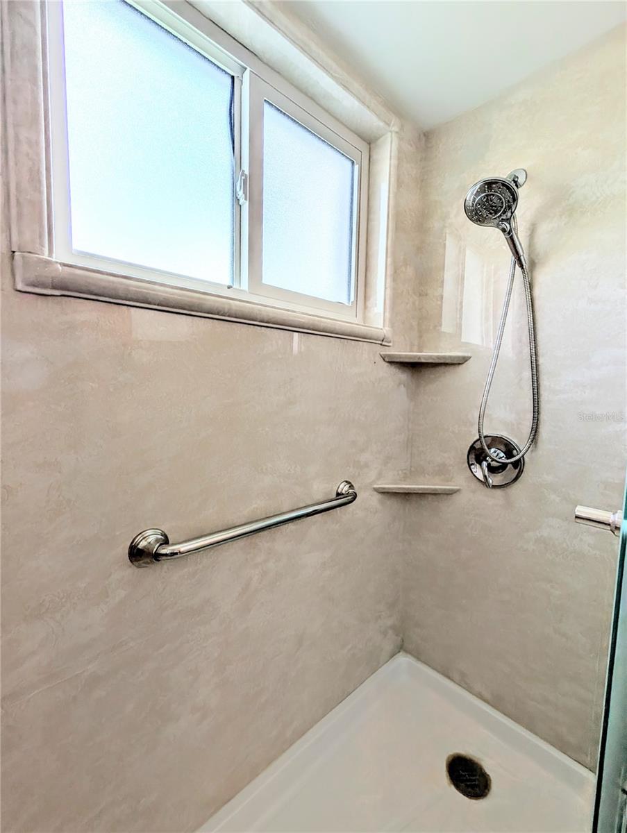 2303 SUNSET DR #H7, BRADENTON, FL — photo 13