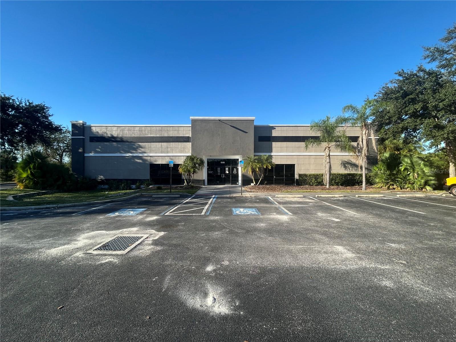 1510 E COLLEGE AVE, RUSKIN, FL
