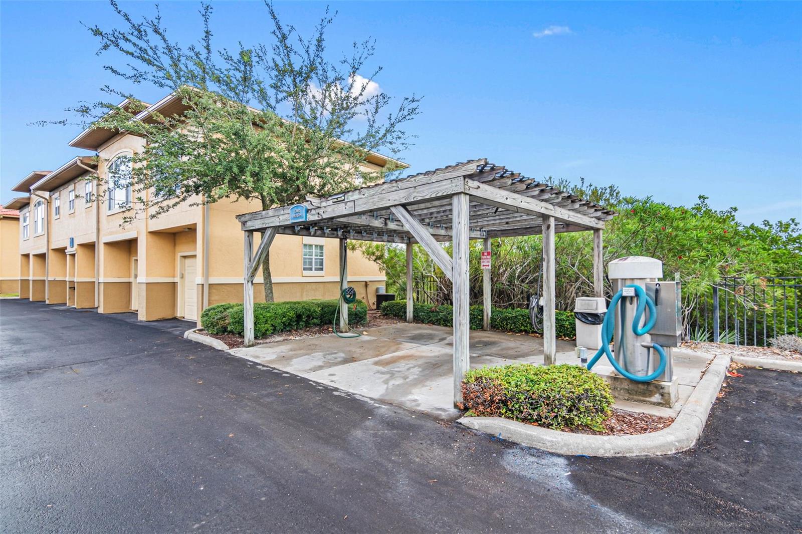 4343 BAYSIDE VILLAGE DR #104, TAMPA, FL — photo 62