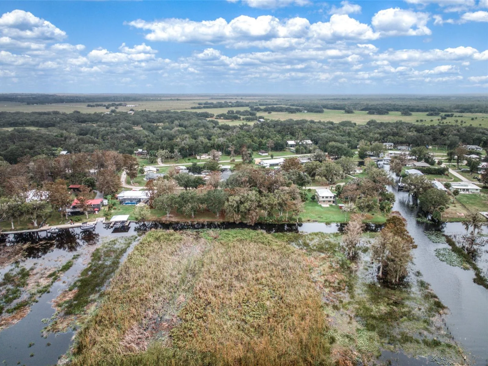 612 DRAGONFLY LN, LORIDA, FL — photo 13