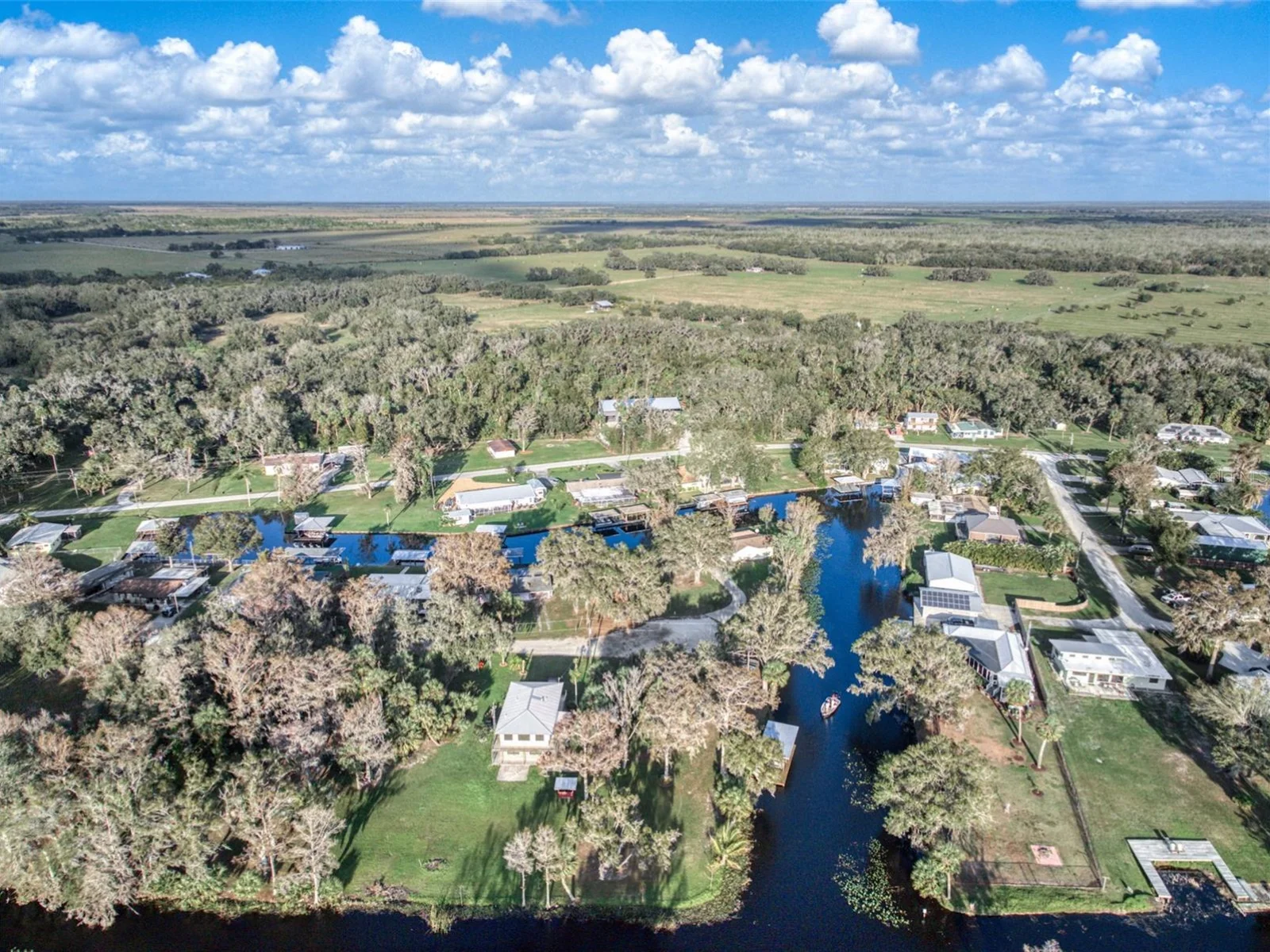 612 DRAGONFLY LN, LORIDA, FL — photo 18