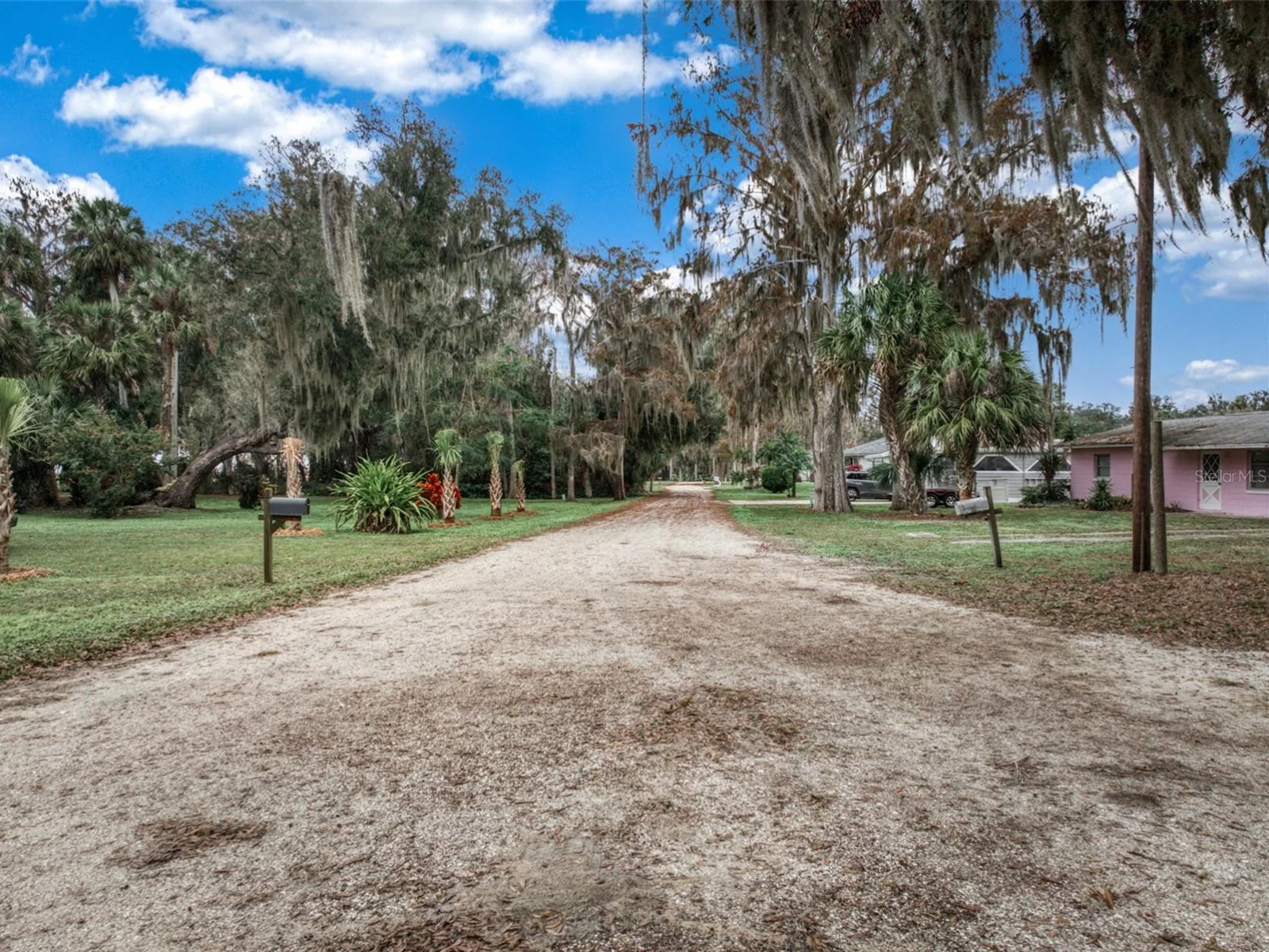 612 DRAGONFLY LN, LORIDA, FL — photo 27