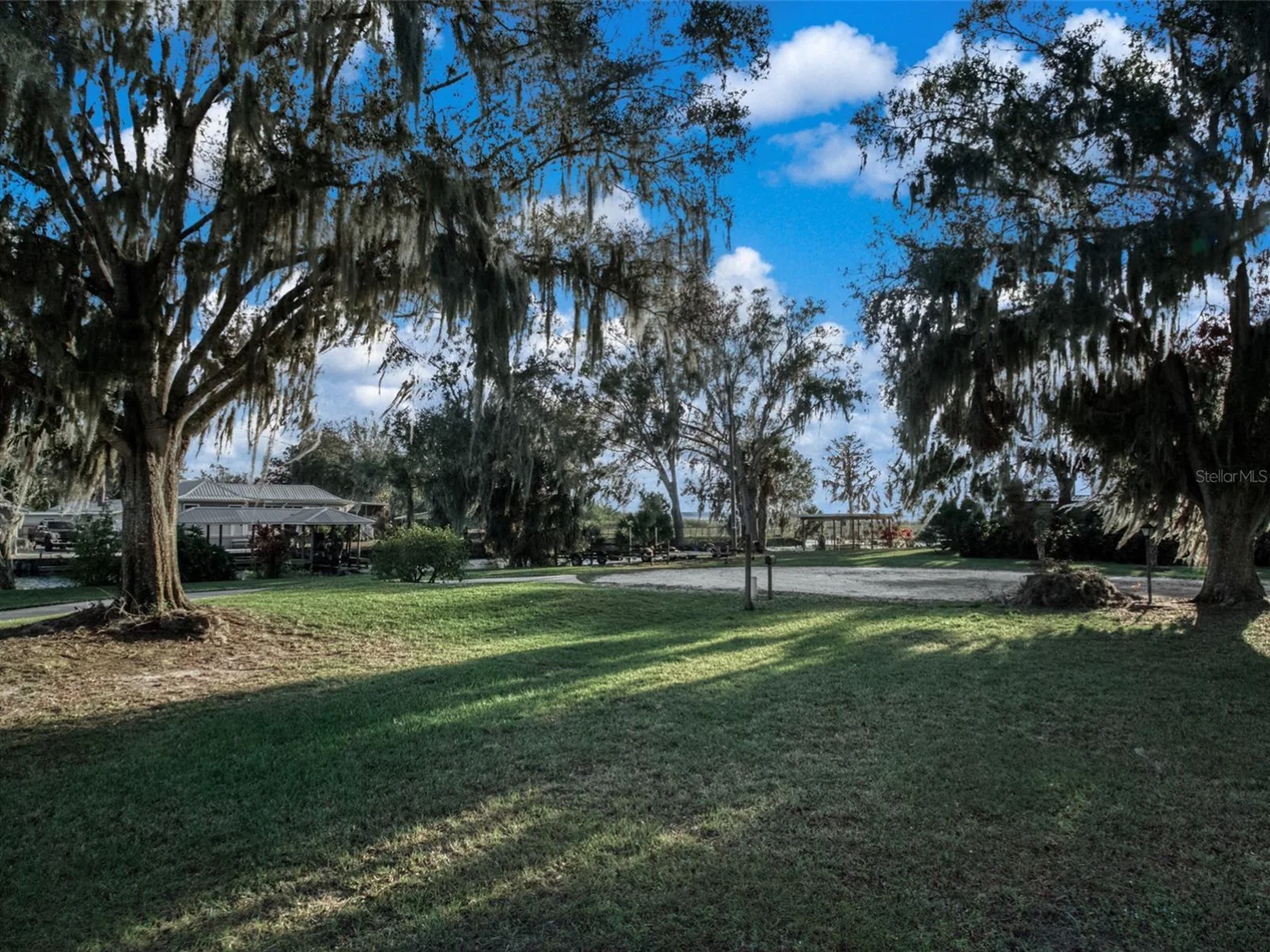 612 DRAGONFLY LN, LORIDA, FL — photo 30