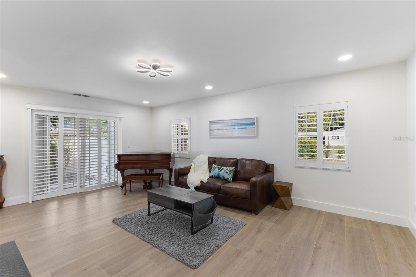 7100 PARK ST S, ST PETERSBURG, FL — photo 4