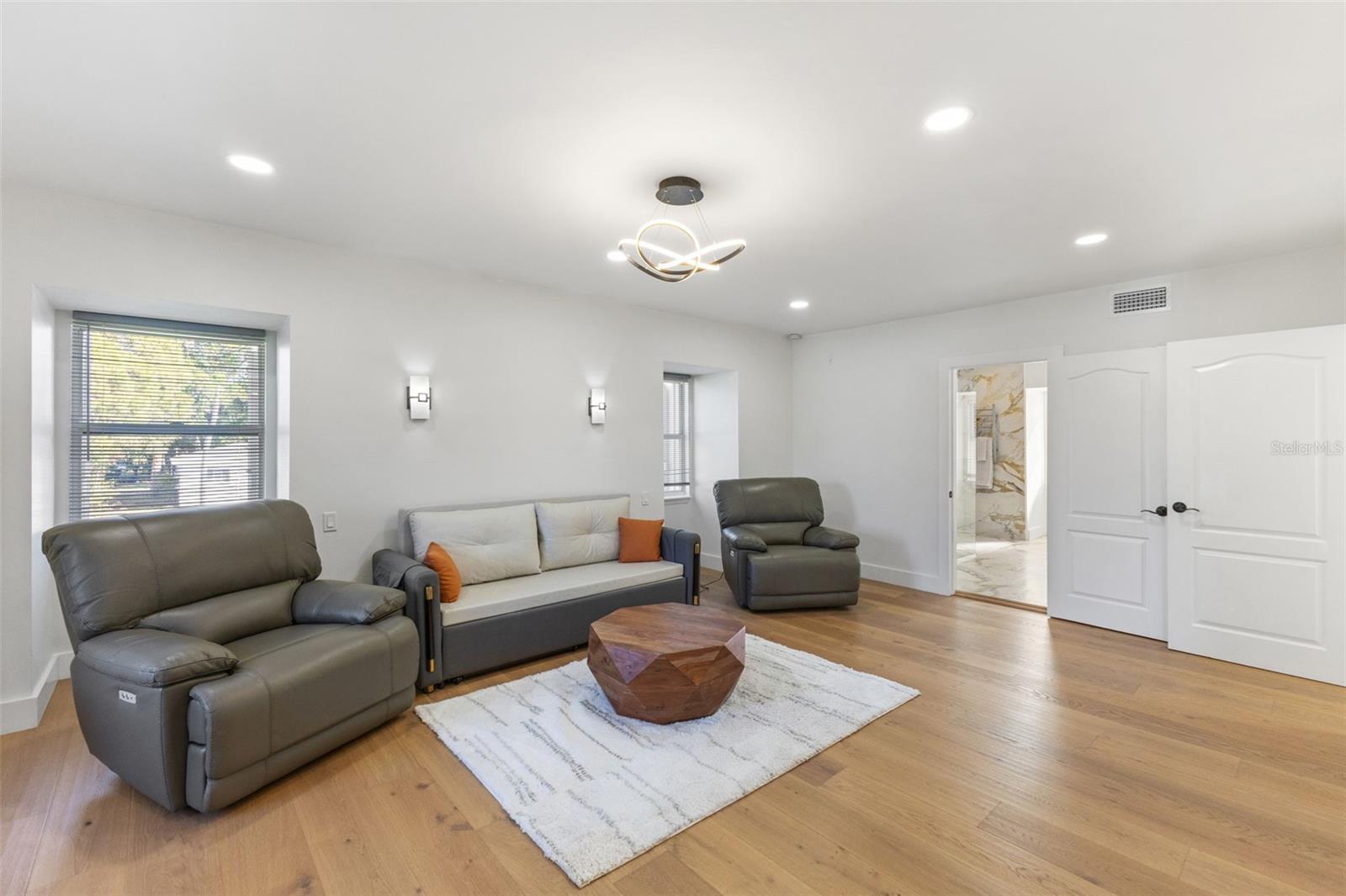 7100 PARK ST S, ST PETERSBURG, FL — photo 10
