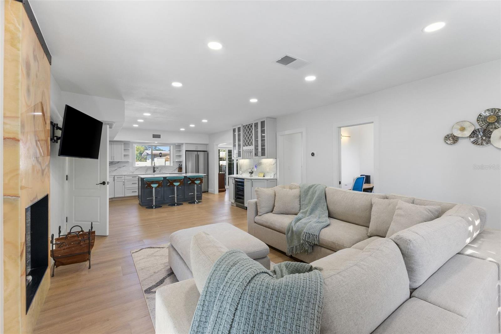 7100 PARK ST S, ST PETERSBURG, FL — photo 22
