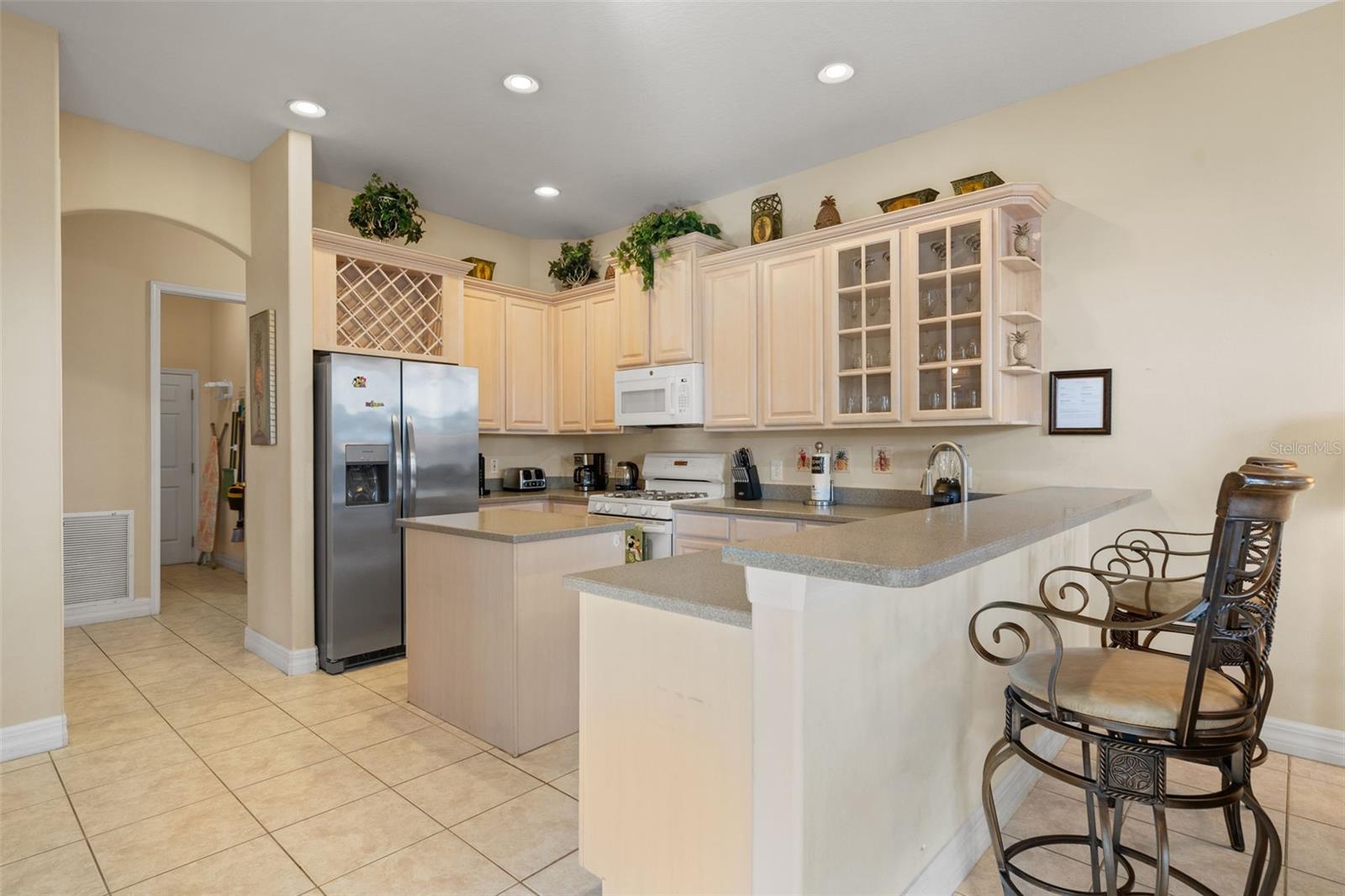 7939 SEA PEARL CIR, KISSIMMEE, FL — photo 4