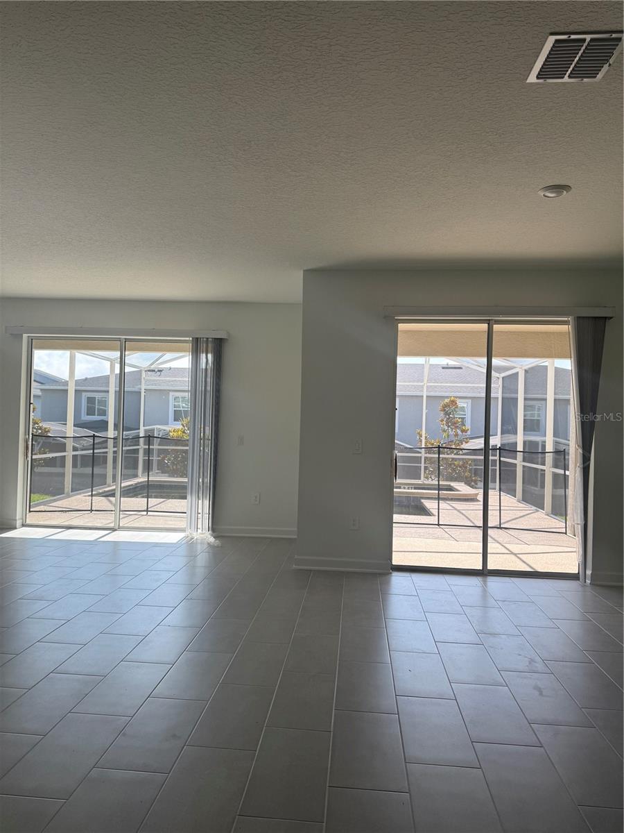1123 KINGSBARN ST, DAVENPORT, FL — photo 2
