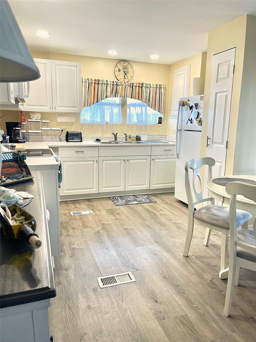 9790 66TH ST #111, PINELLAS PARK, FL — photo 5