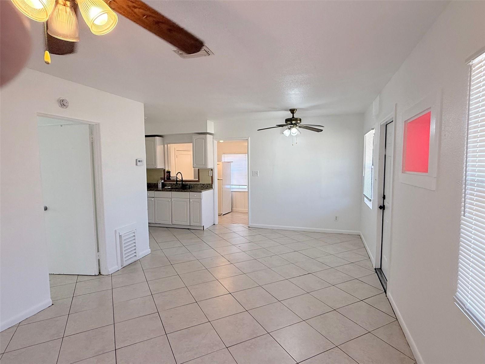 4618 20TH AVE S, ST PETERSBURG, FL — photo 3