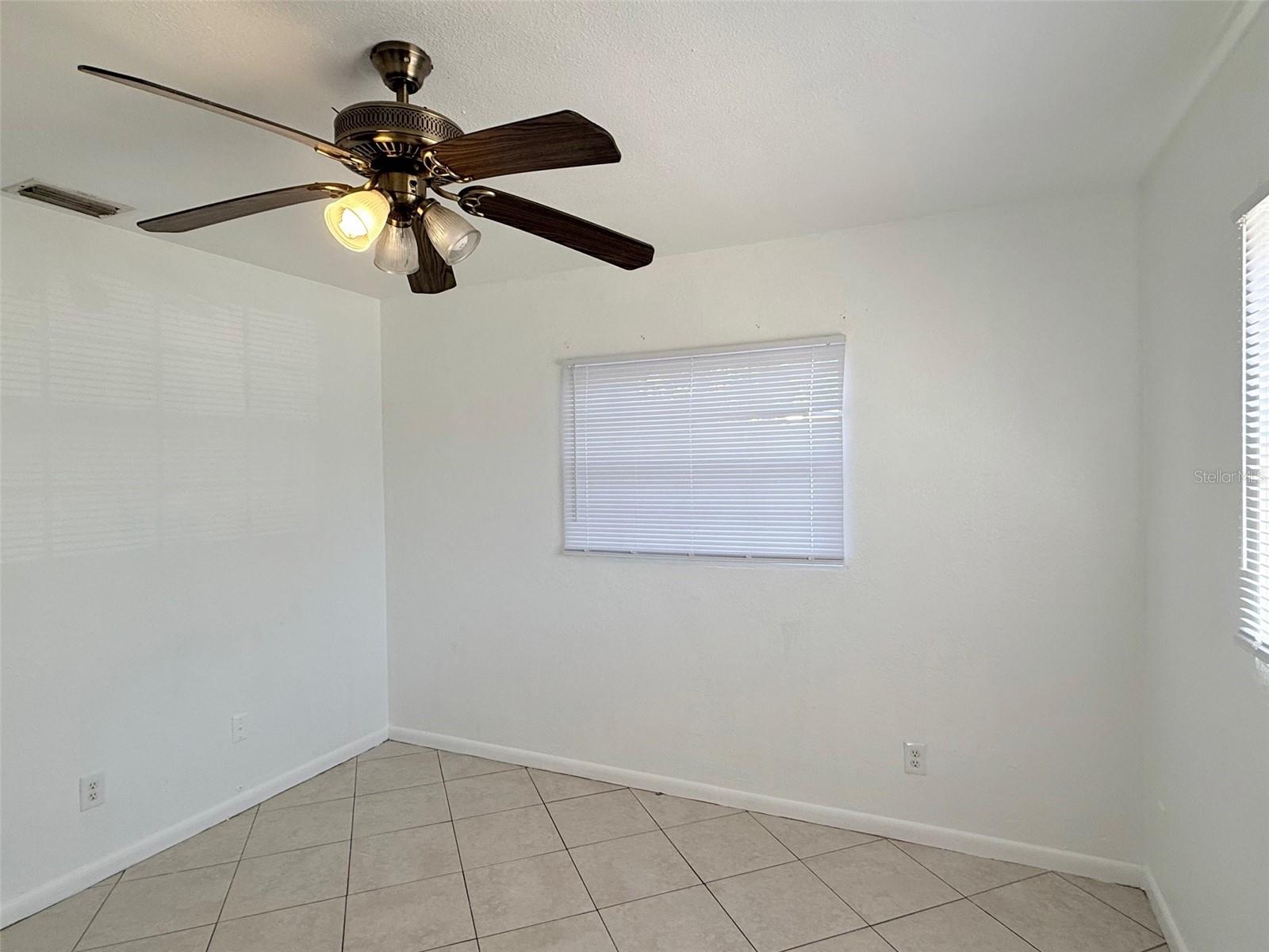 4618 20TH AVE S, ST PETERSBURG, FL — photo 9