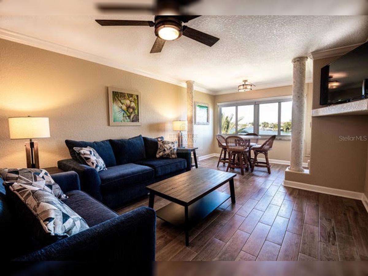 10265 GULF BLVD #A308, ST PETERSBURG, FL — photo 6