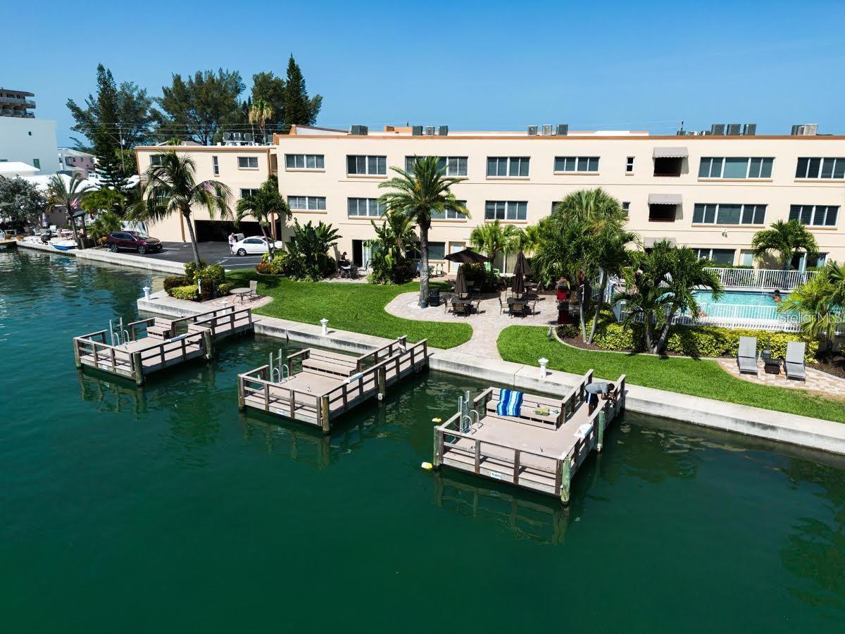 10265 GULF BLVD #A308, ST PETERSBURG, FL — photo 29