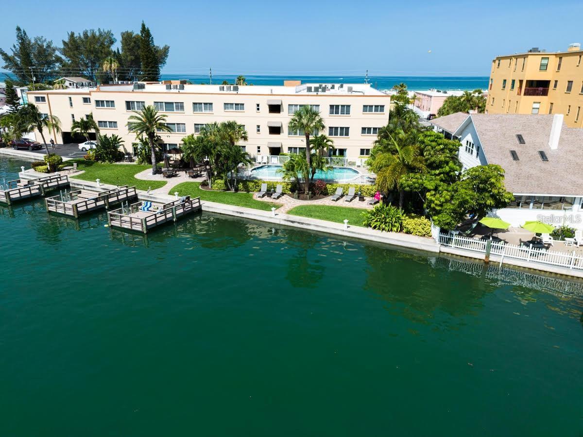 10265 GULF BLVD #A308, ST PETERSBURG, FL — photo 31