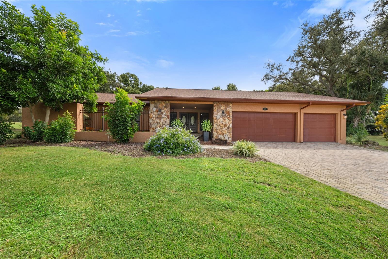 2674 CONCORDE CT, CLEARWATER, FL — photo 3