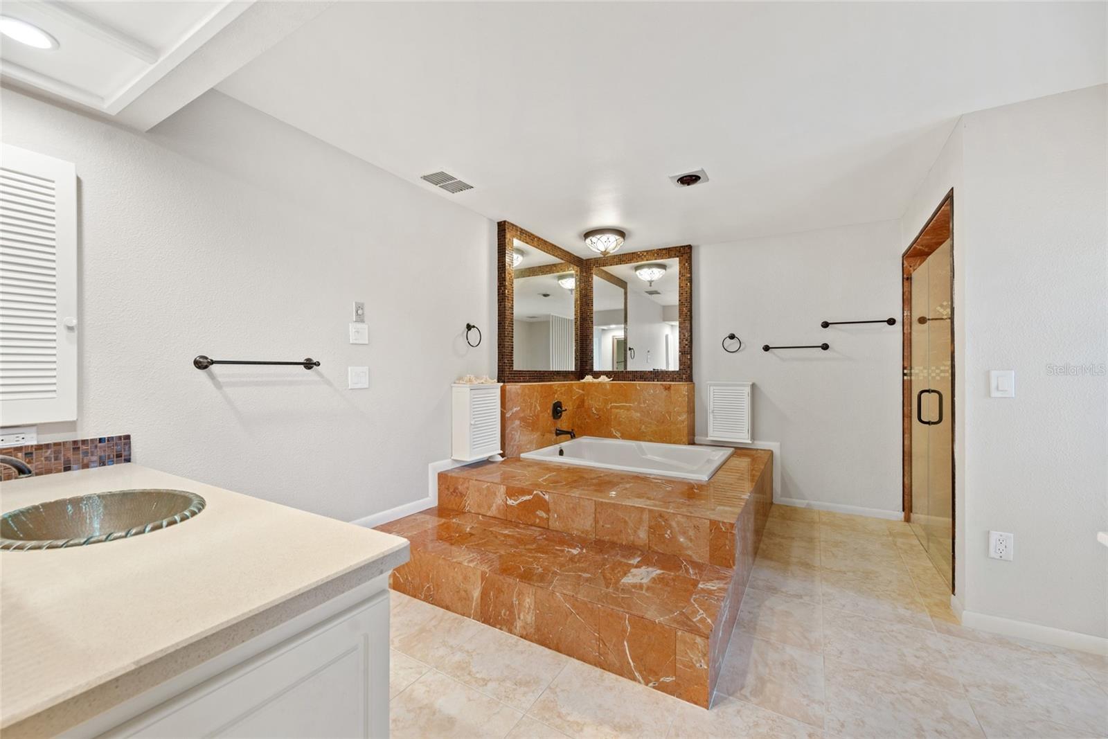 2674 CONCORDE CT, CLEARWATER, FL — photo 20