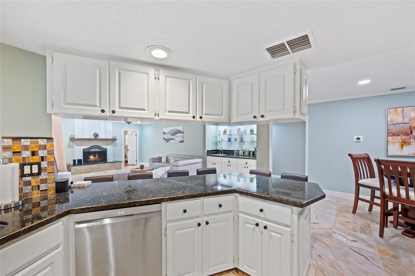 2674 CONCORDE CT, CLEARWATER, FL — photo 29